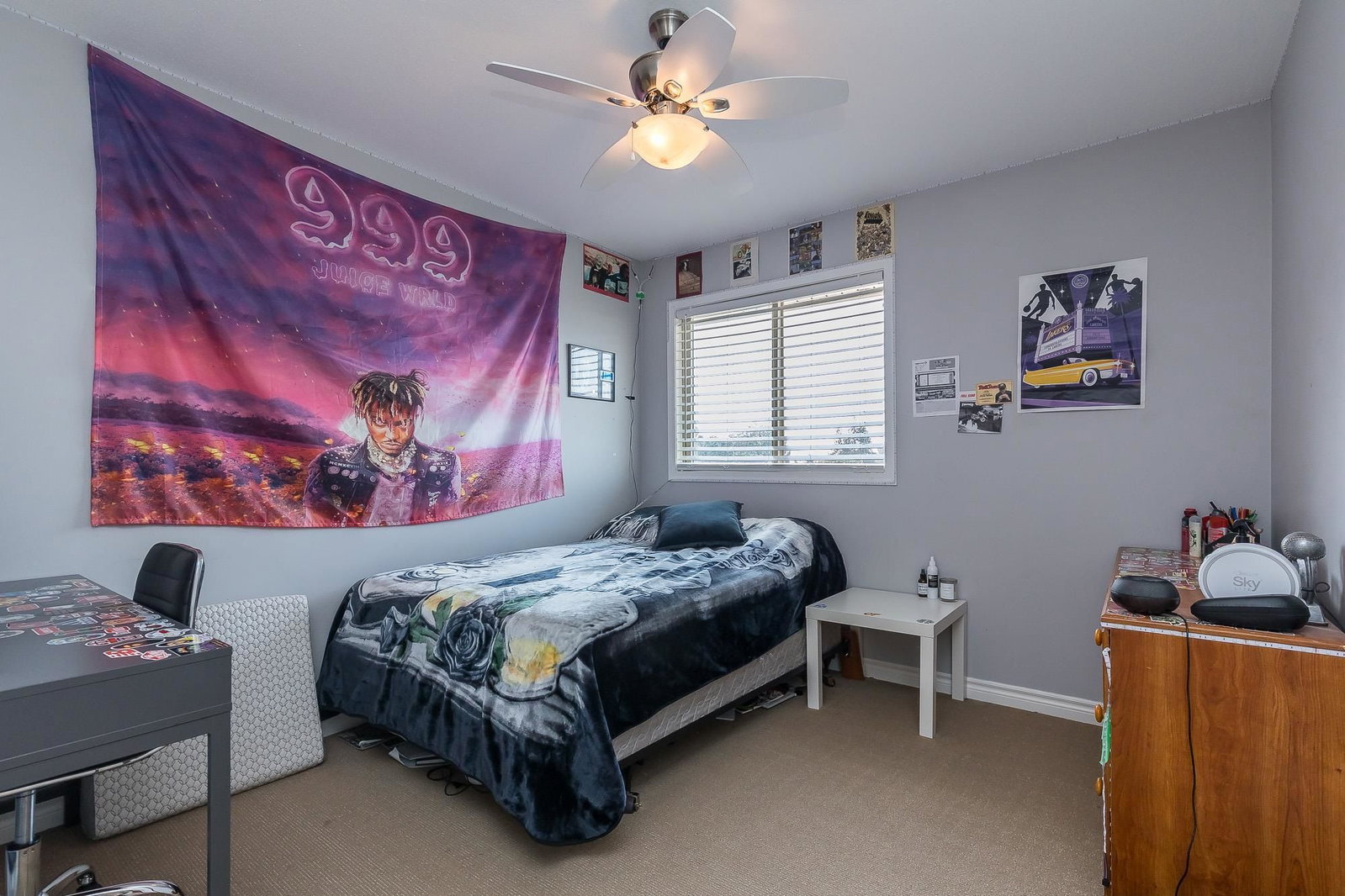 Listing Image 20