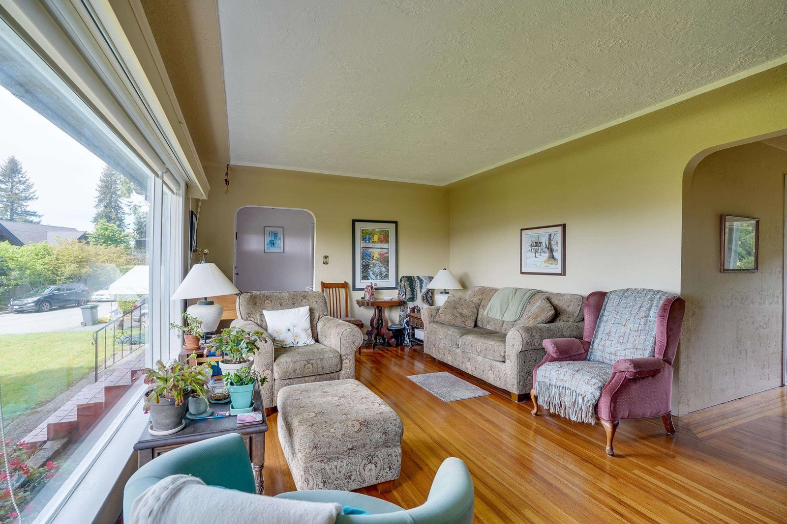 Listing Image 14