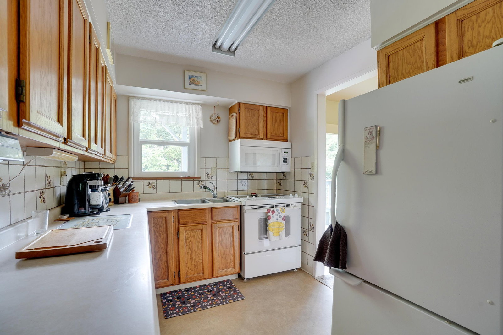 Listing Image 16
