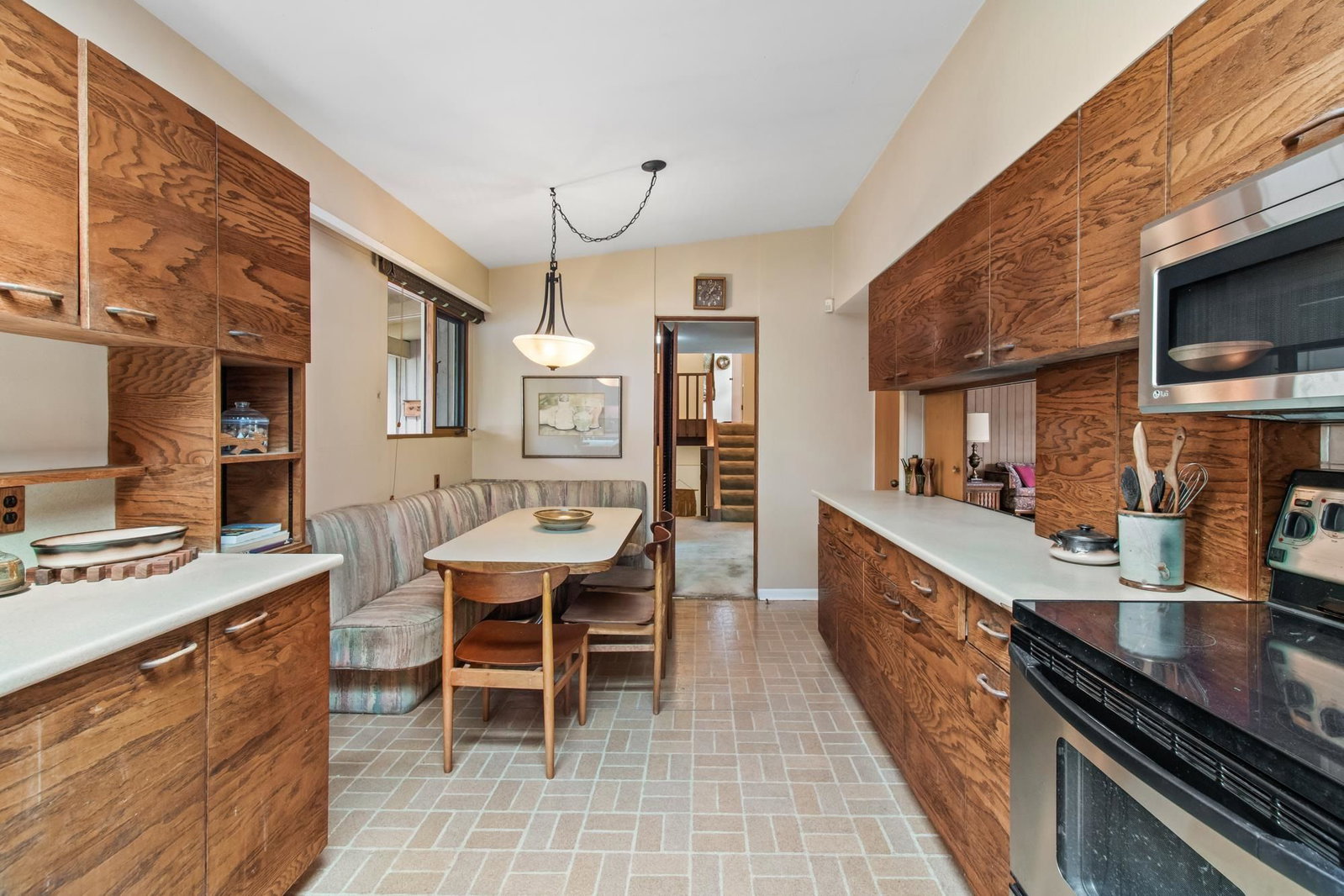 Listing Image 8