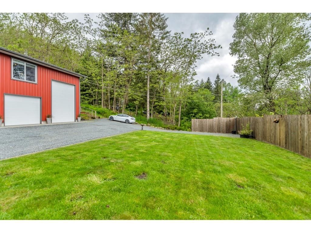 Listing Image 5