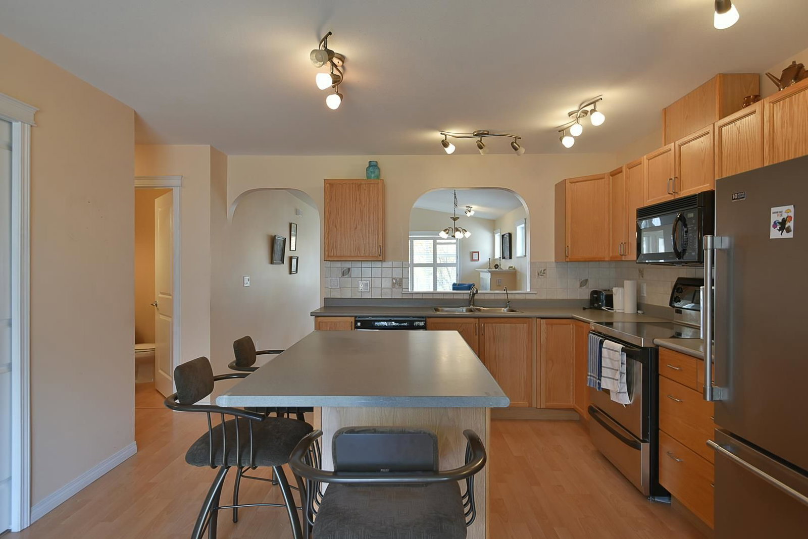 Listing Image 7