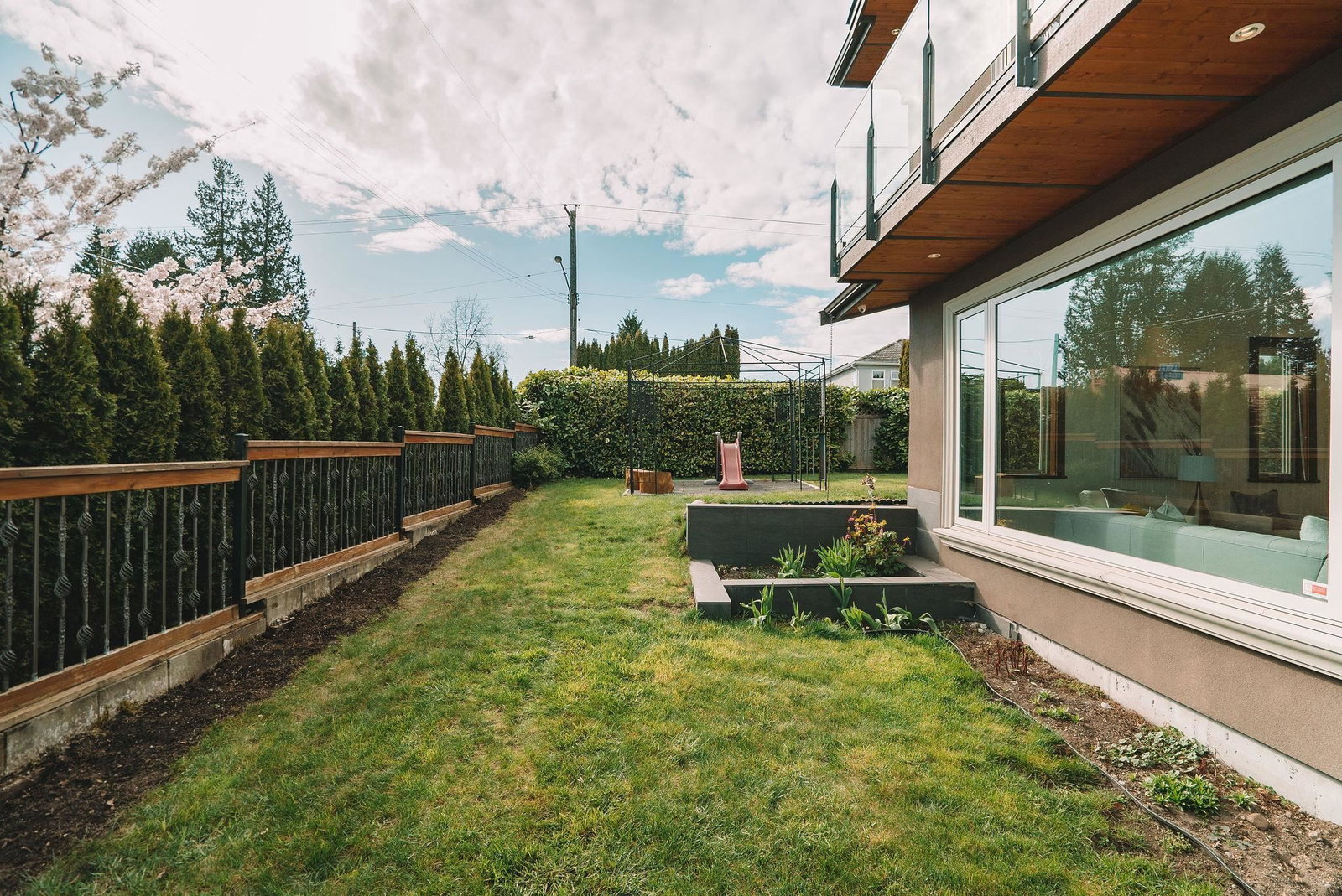 Listing Image 29