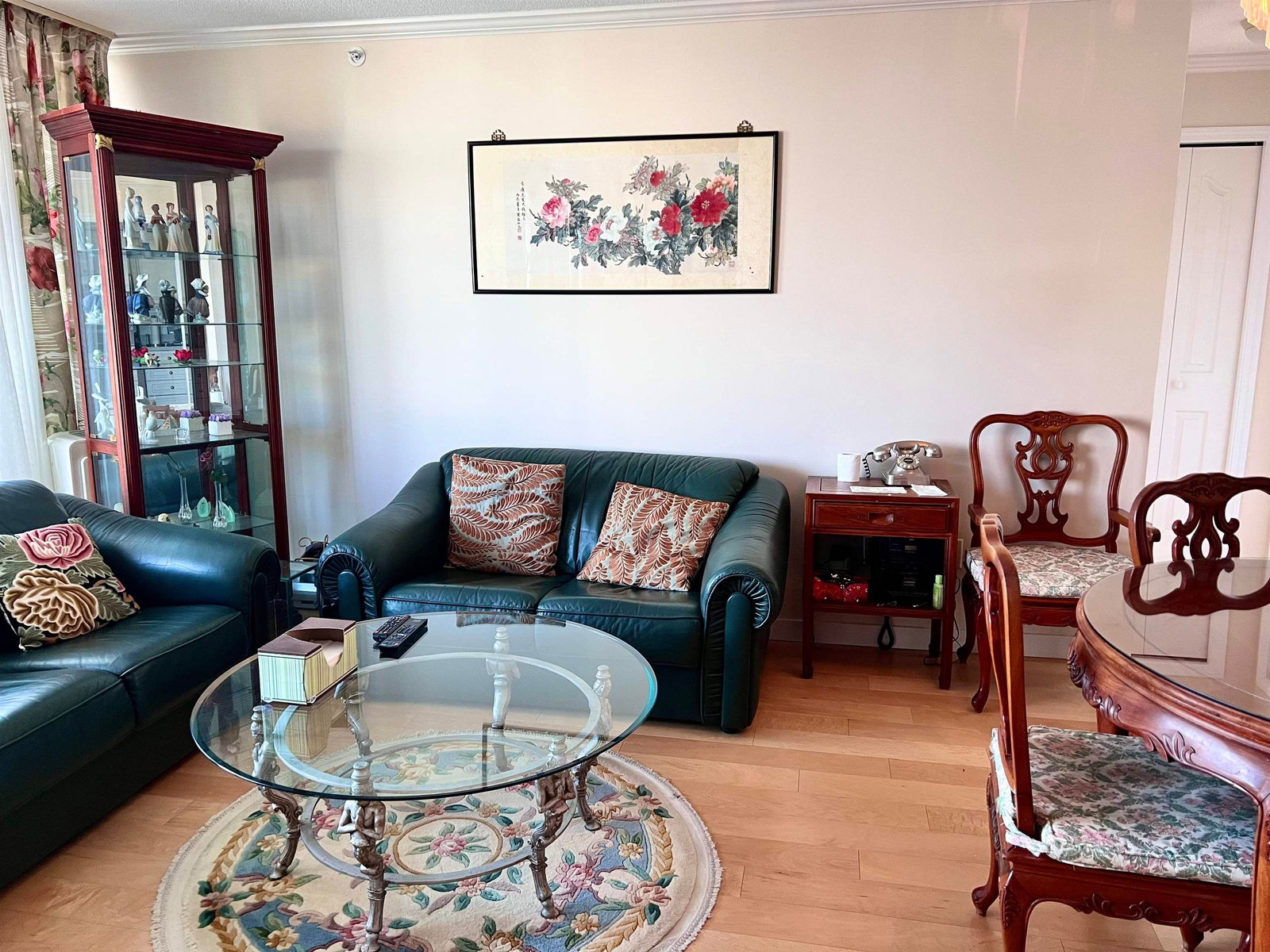 Listing Image 16