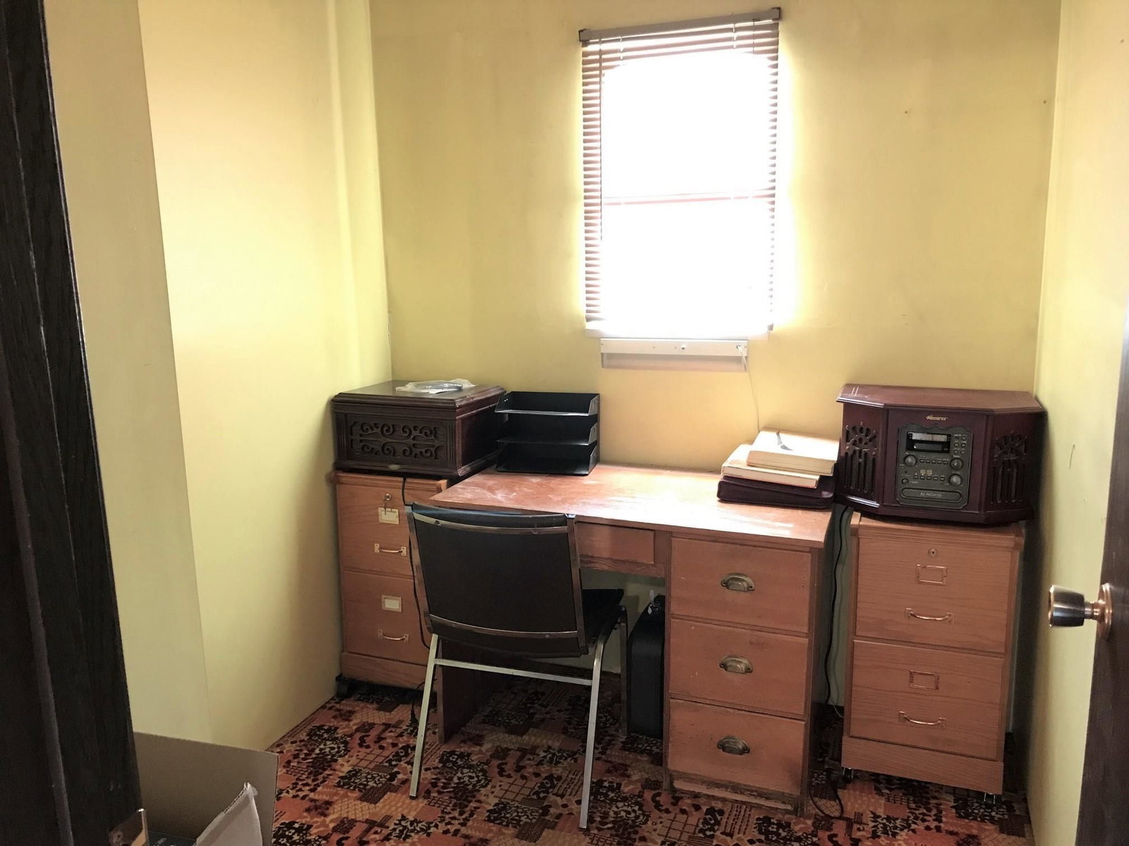 Listing Image 8