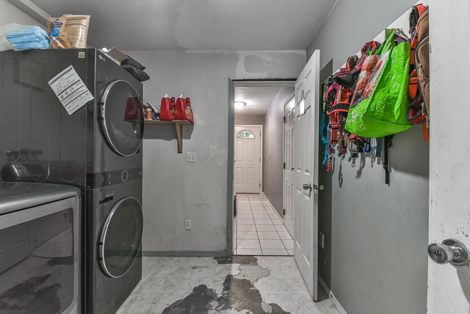 Listing Image 25