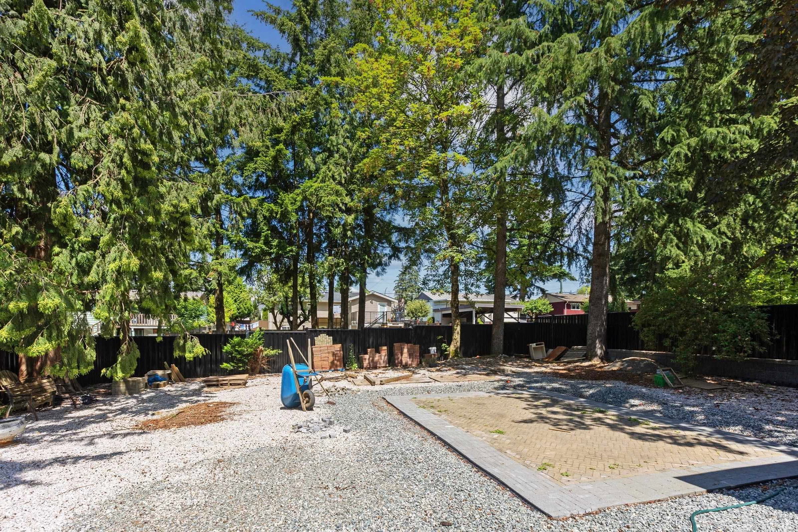 Listing Image 23
