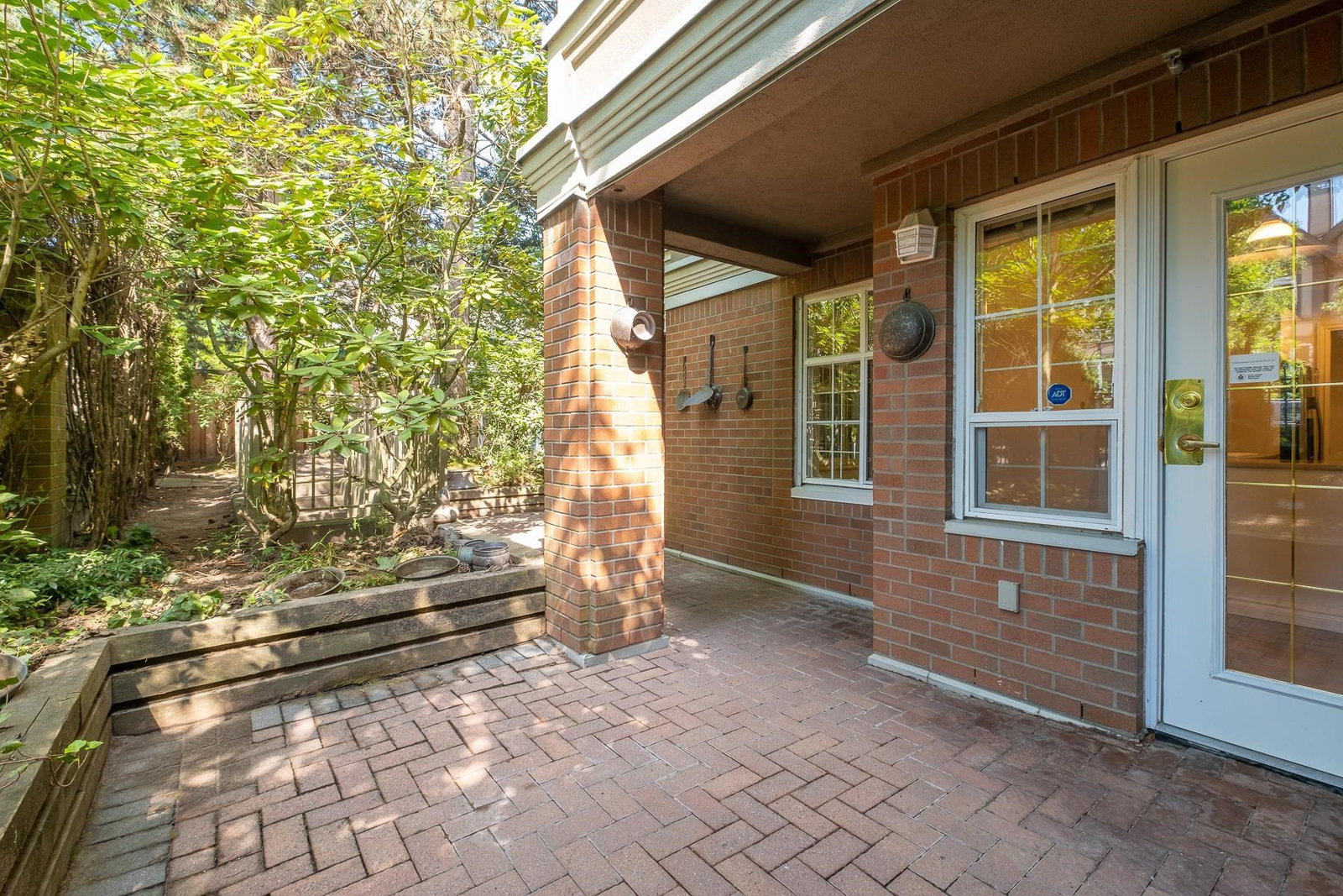 Listing Image 33