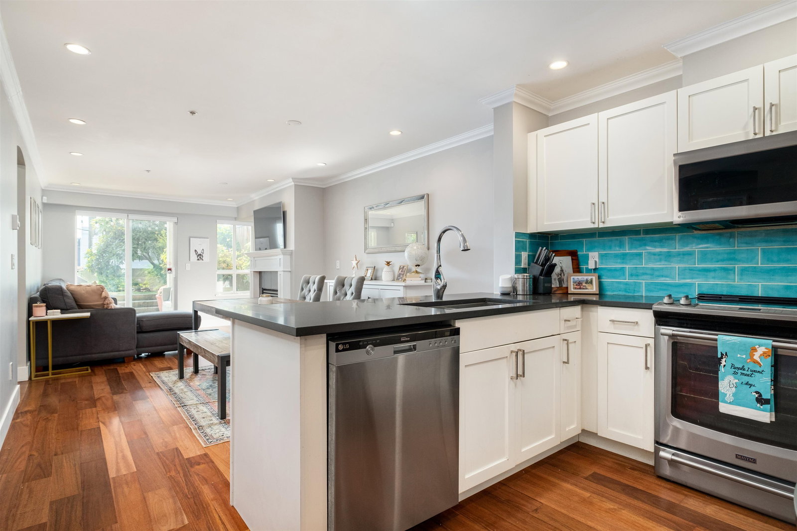 Listing Image 13