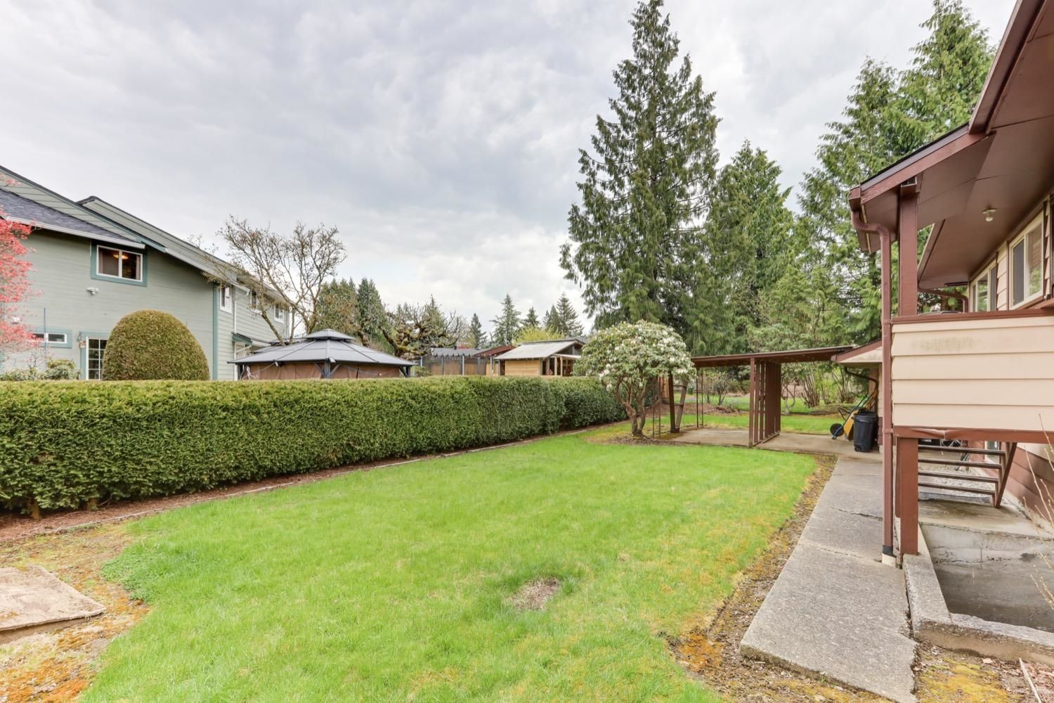 Listing Image 14