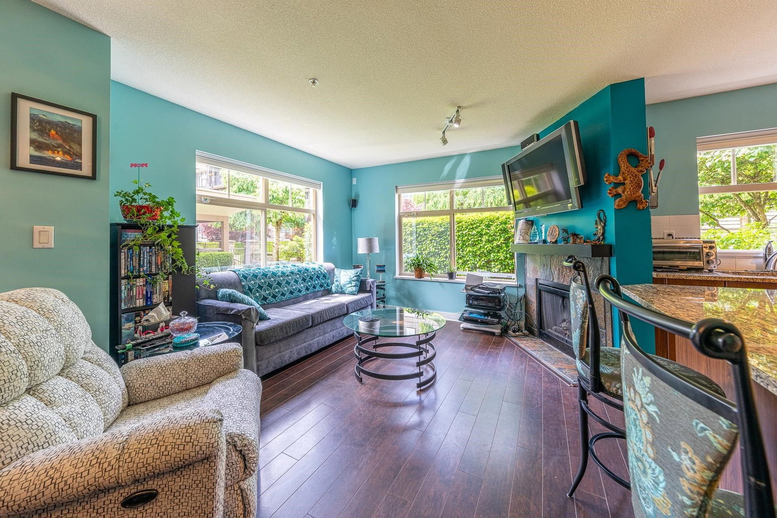 Listing Image 13