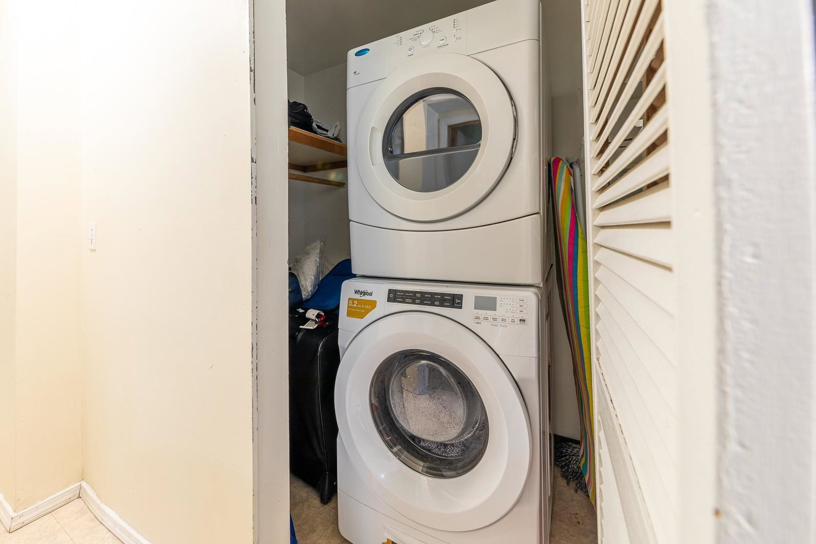 Listing Image 28