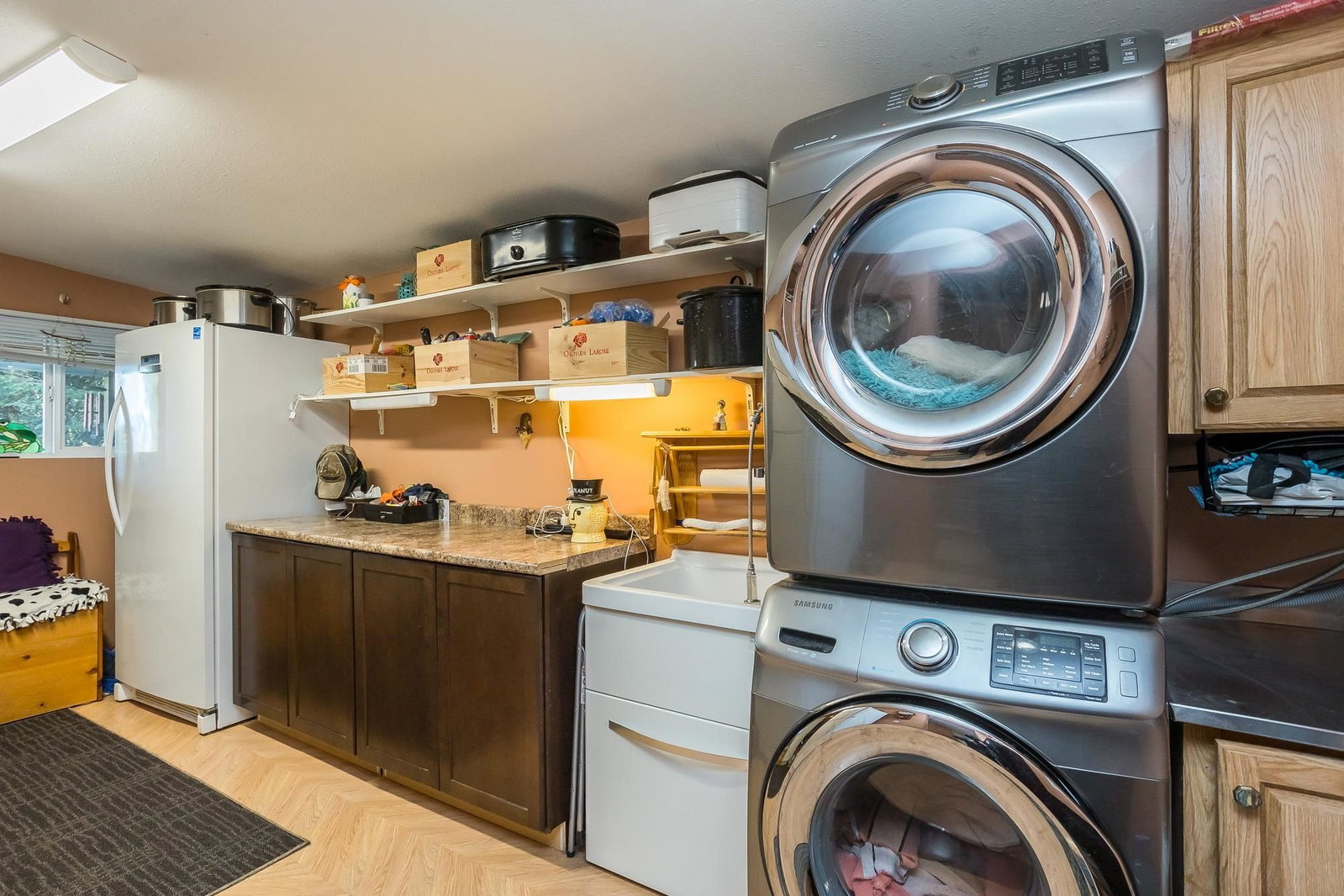 Listing Image 19