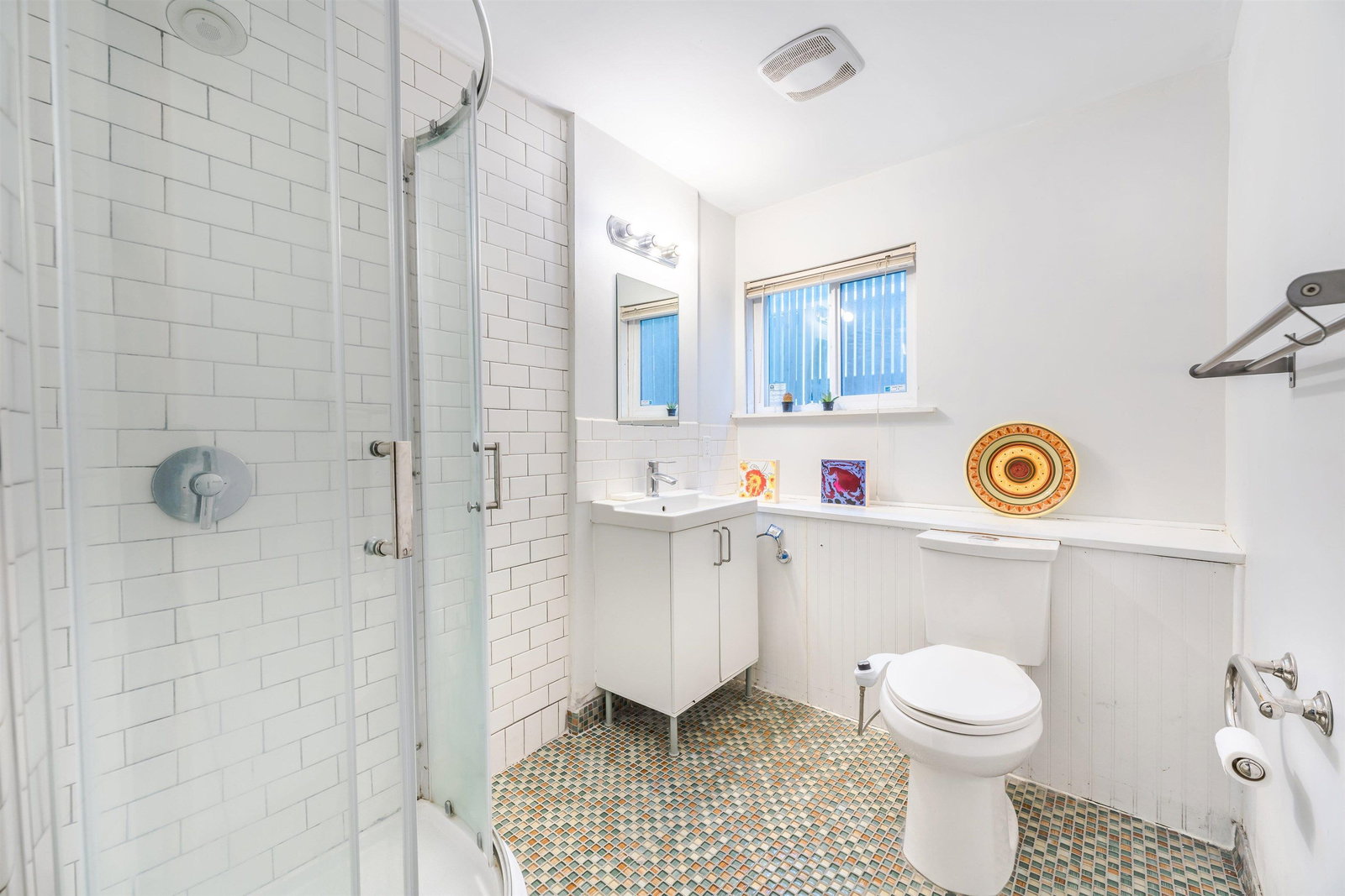 Listing Image 24