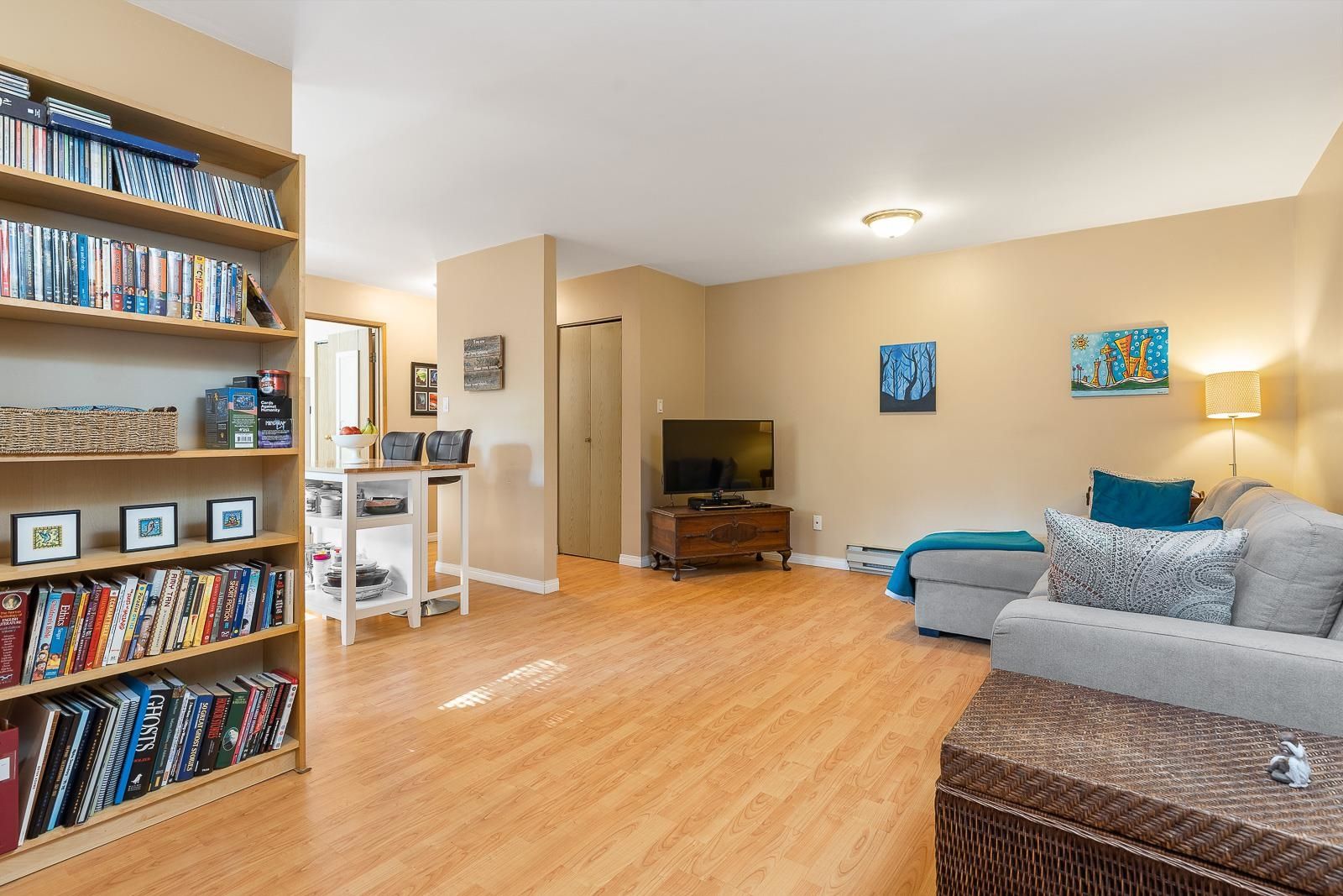 Listing Image 21