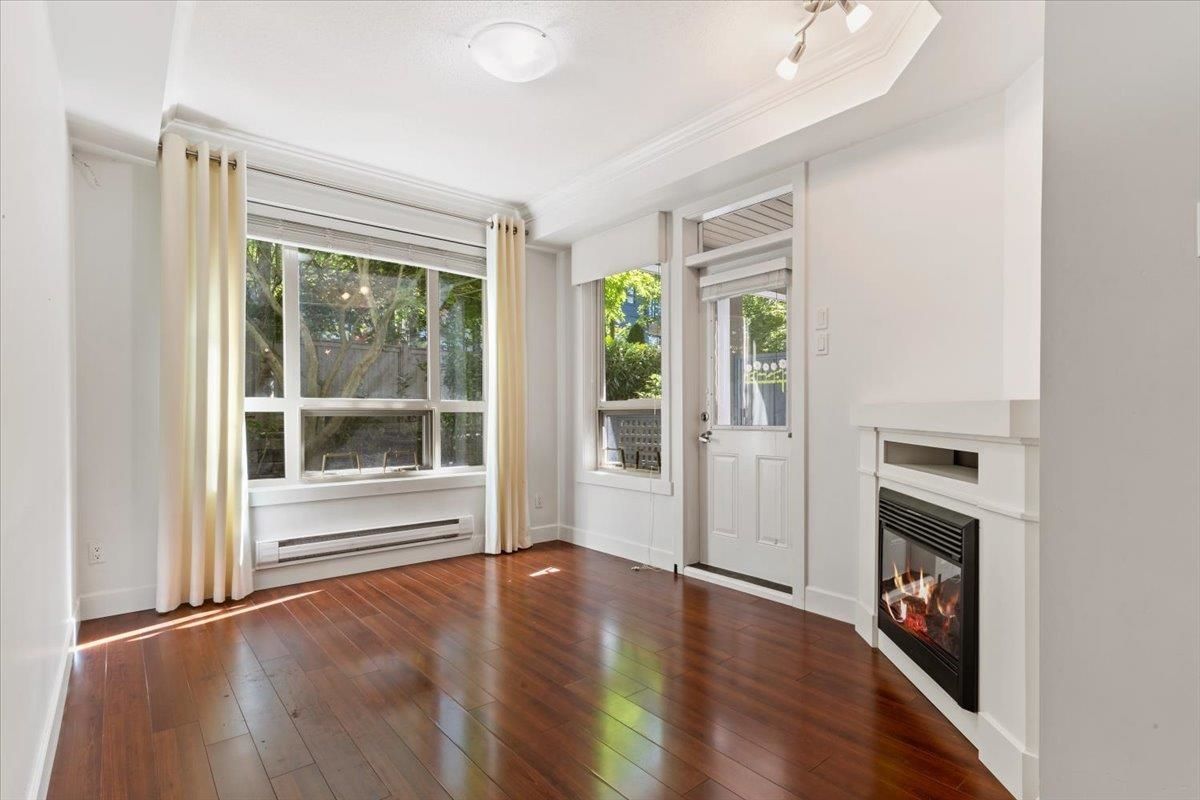 Listing Image 8