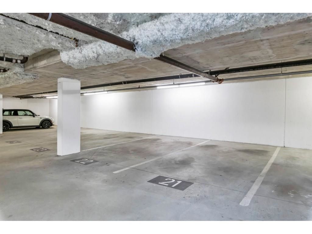 Listing Image 37