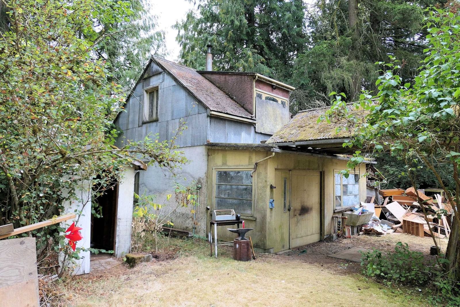 Listing Image 9