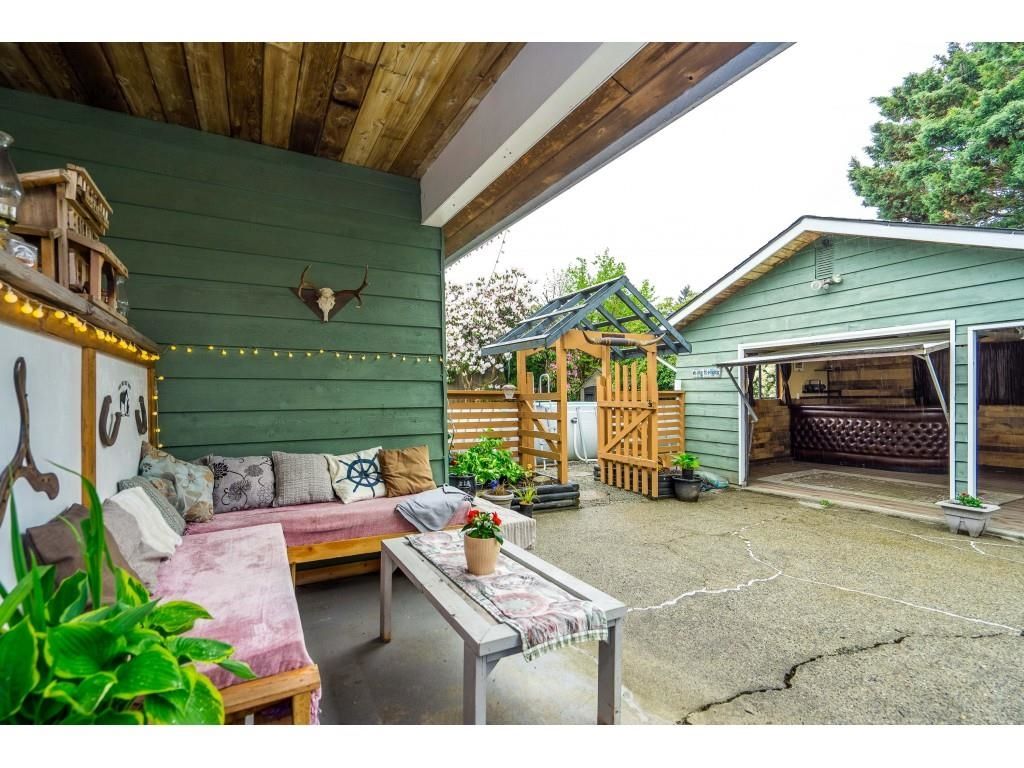Listing Image 6
