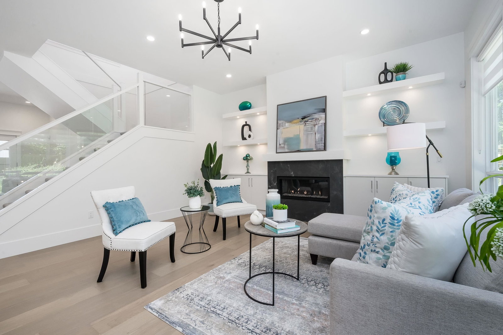Listing Image 19