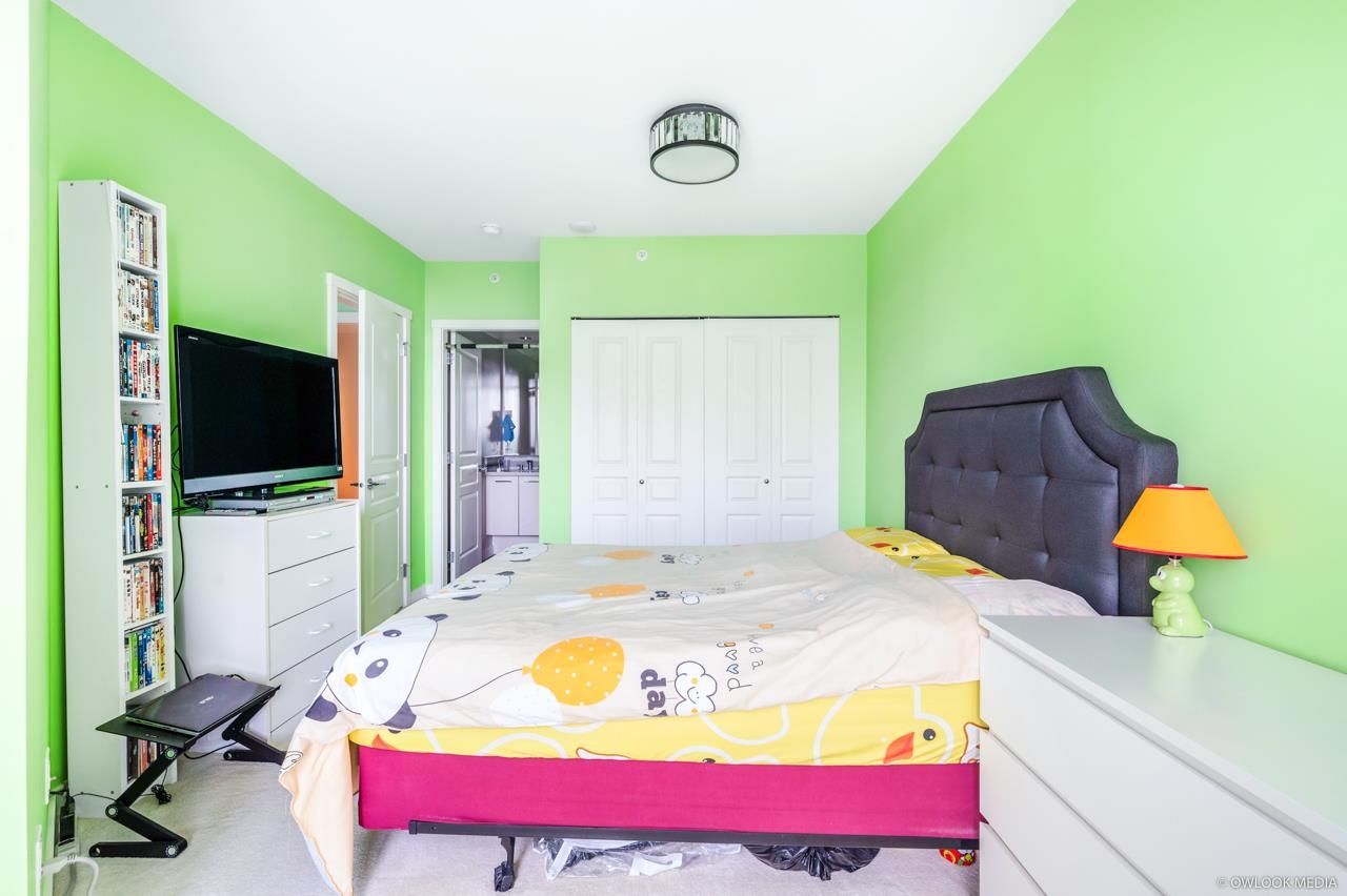 Listing Image 14