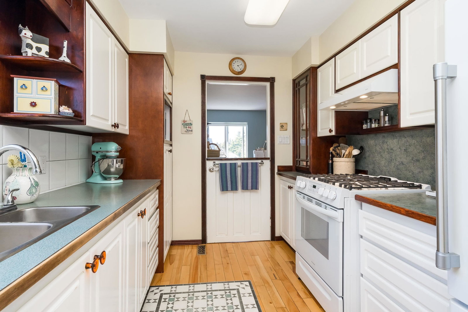 Listing Image 17