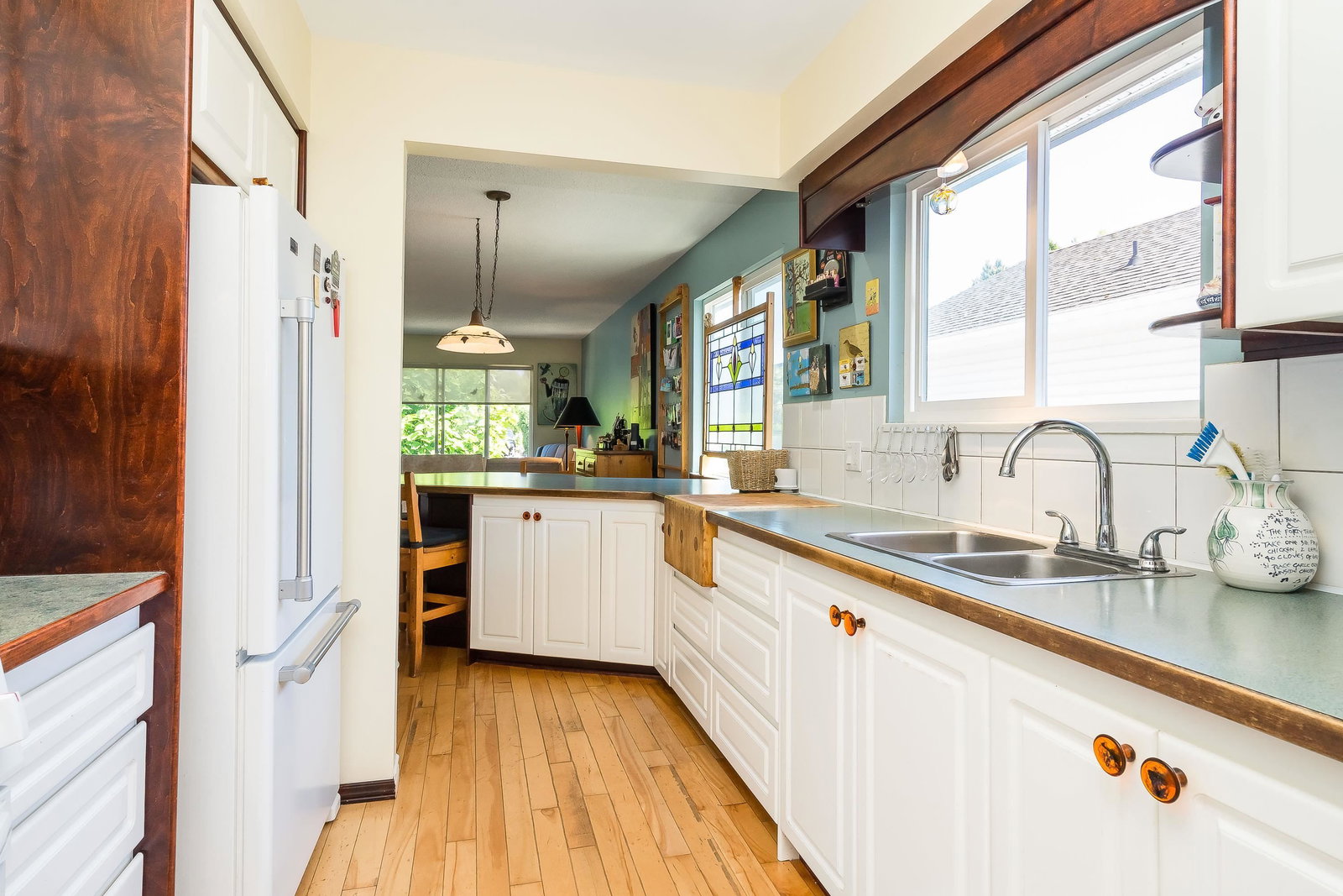 Listing Image 19