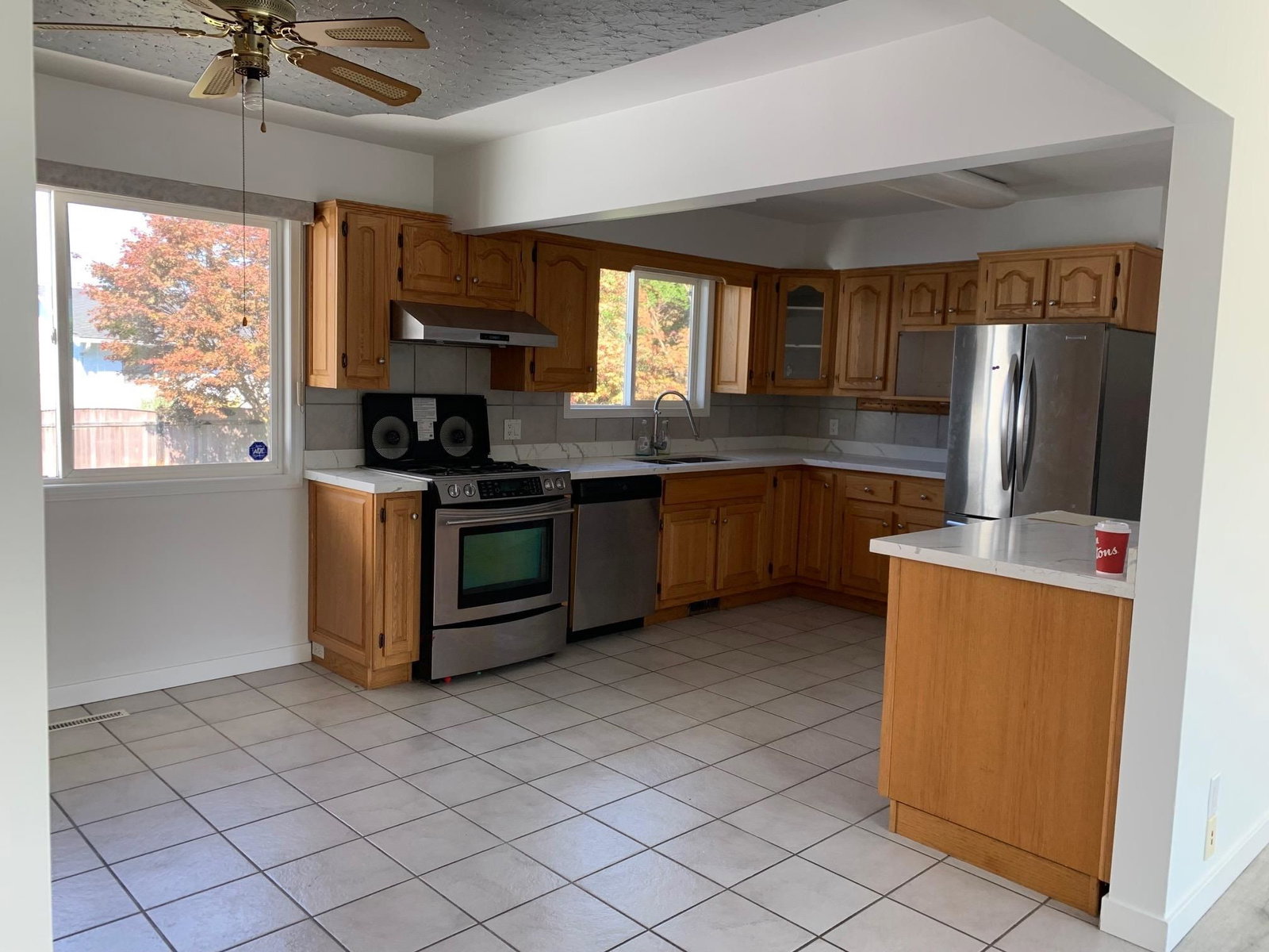 Listing Image 6