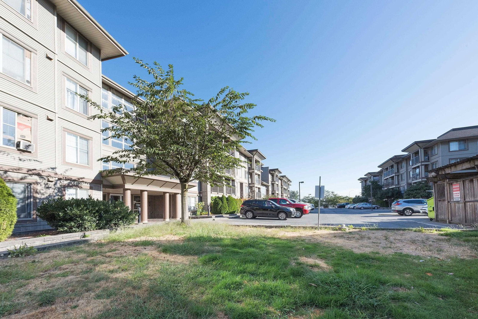 Listing Image 20