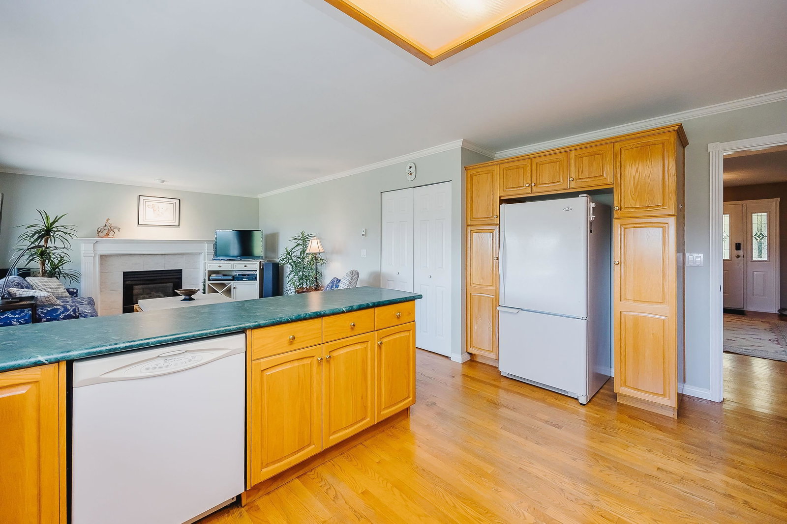 Listing Image 13