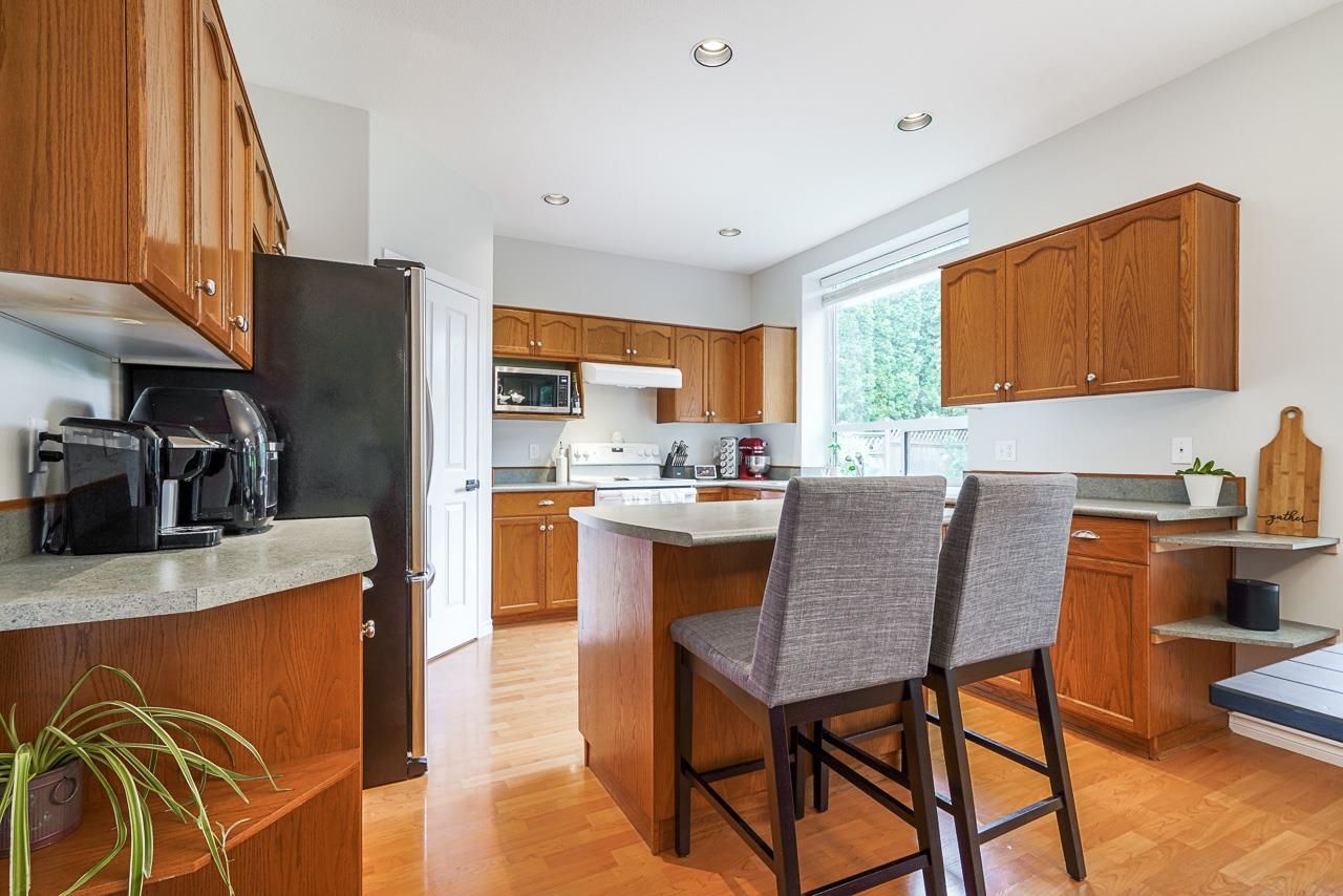 Listing Image 18