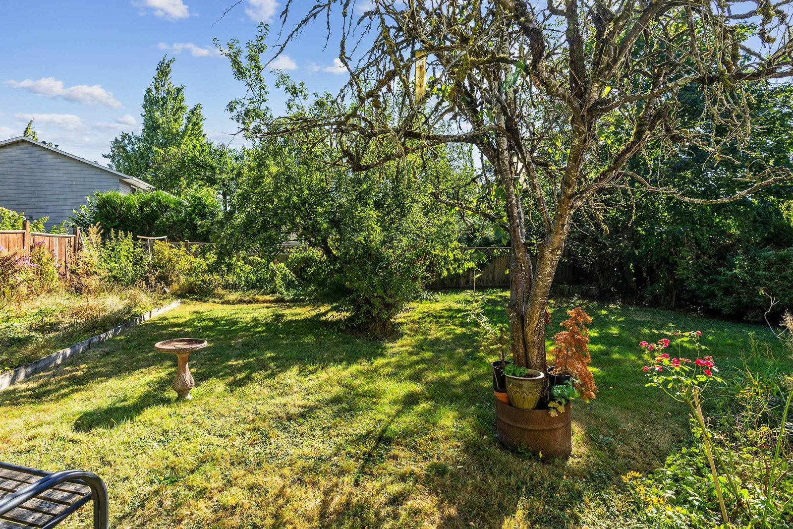 Listing Image 28