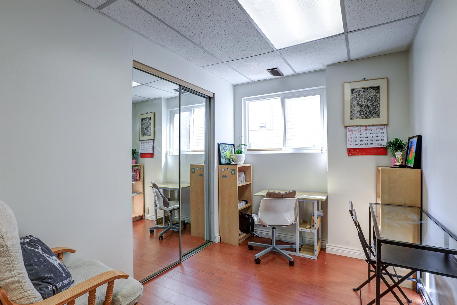 Listing Image 14
