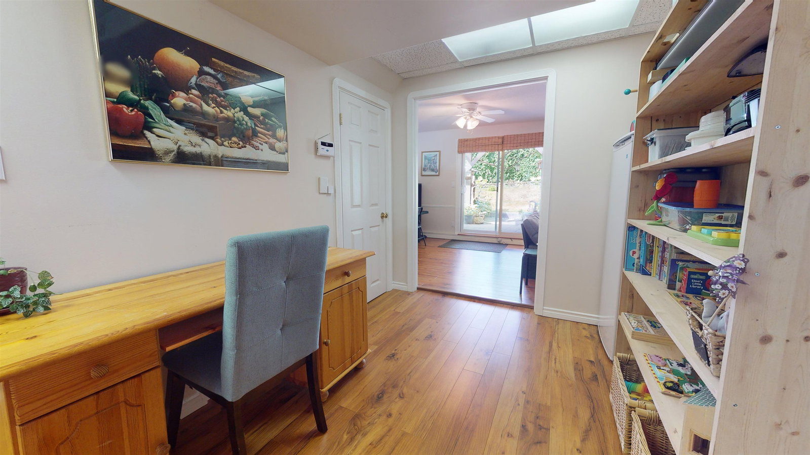 Listing Image 16