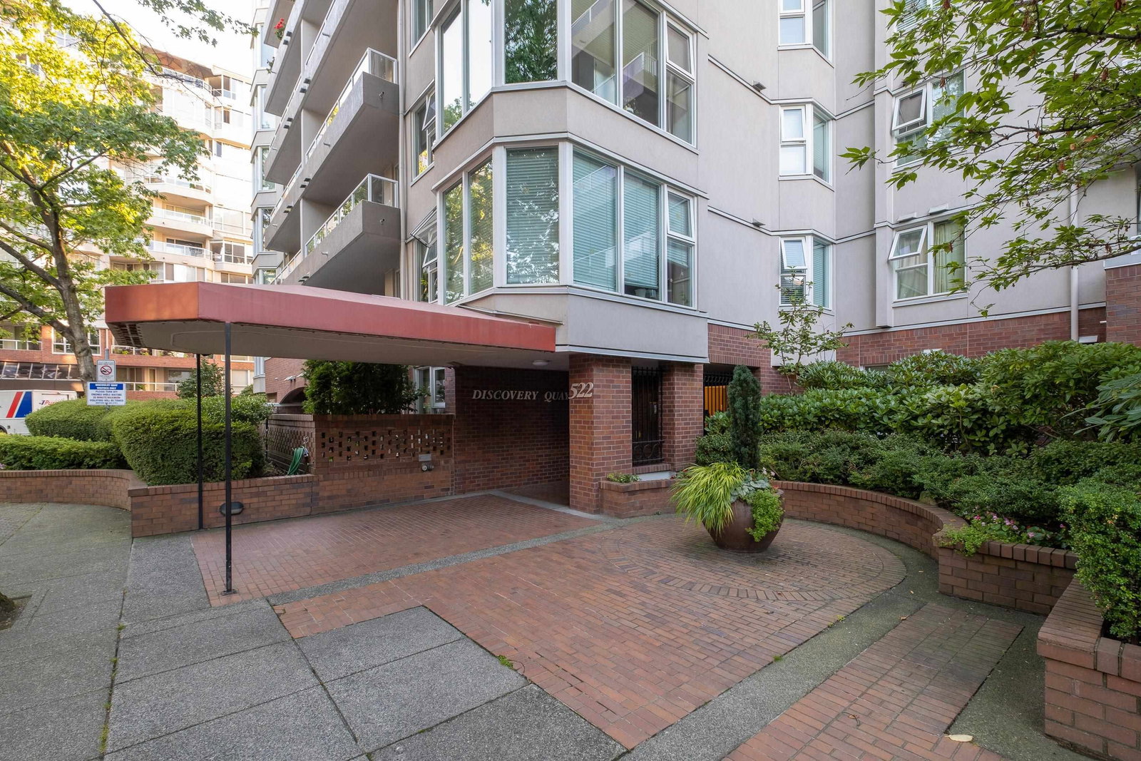 Listing Image 18