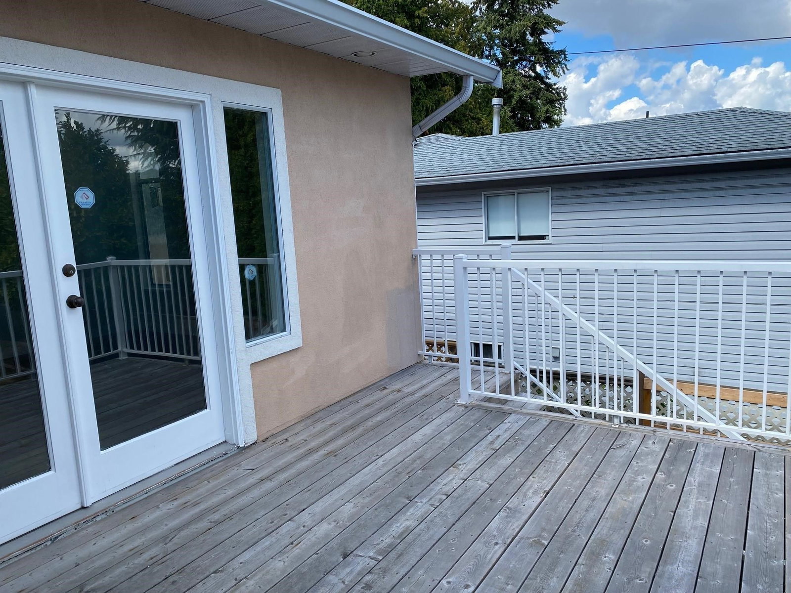 Listing Image 17