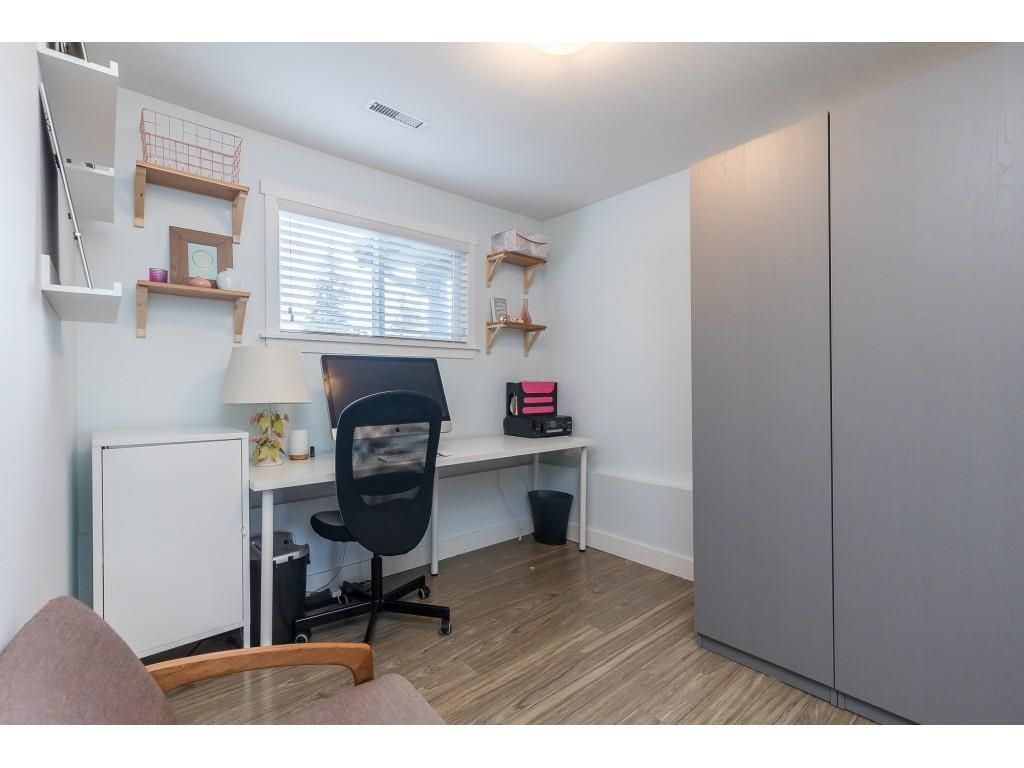 Listing Image 22