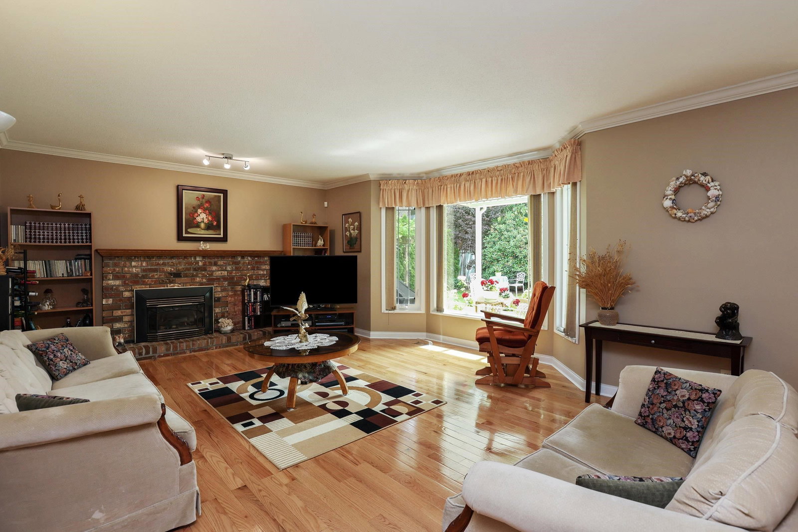 Listing Image 14