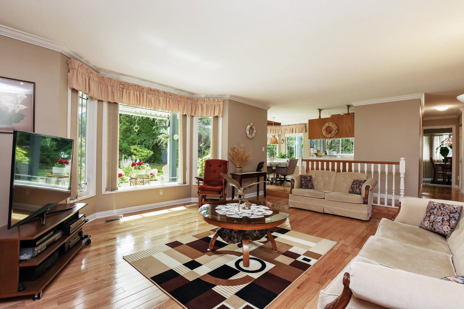 Listing Image 15
