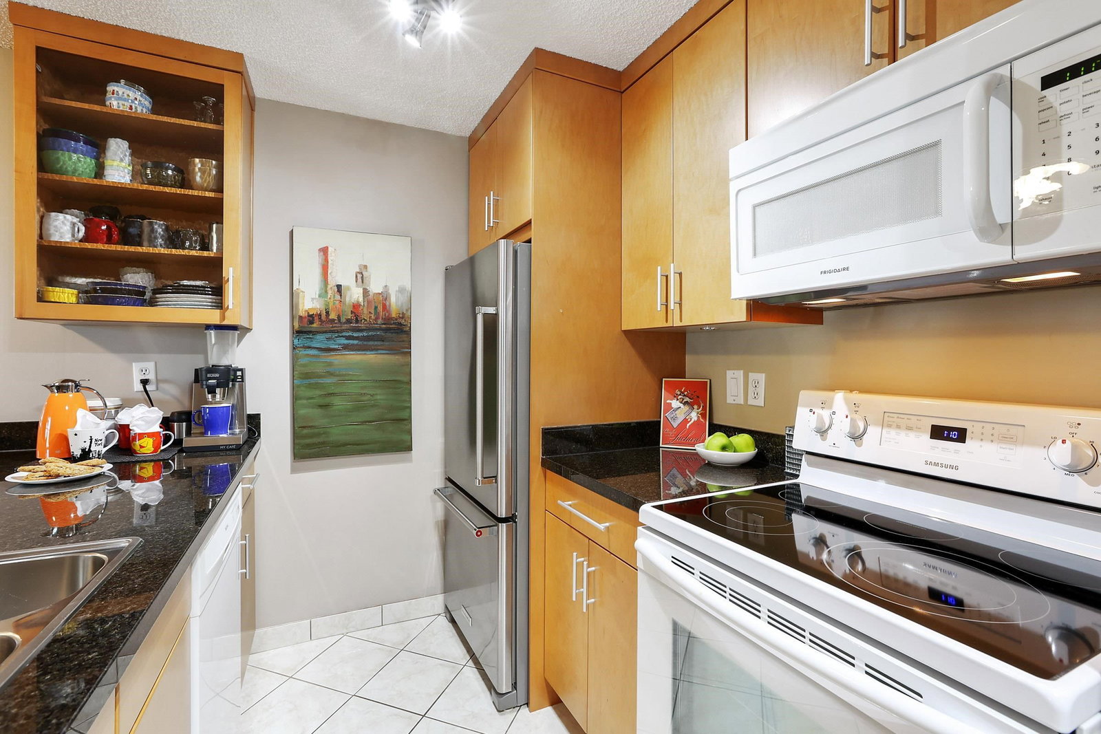 Listing Image 9