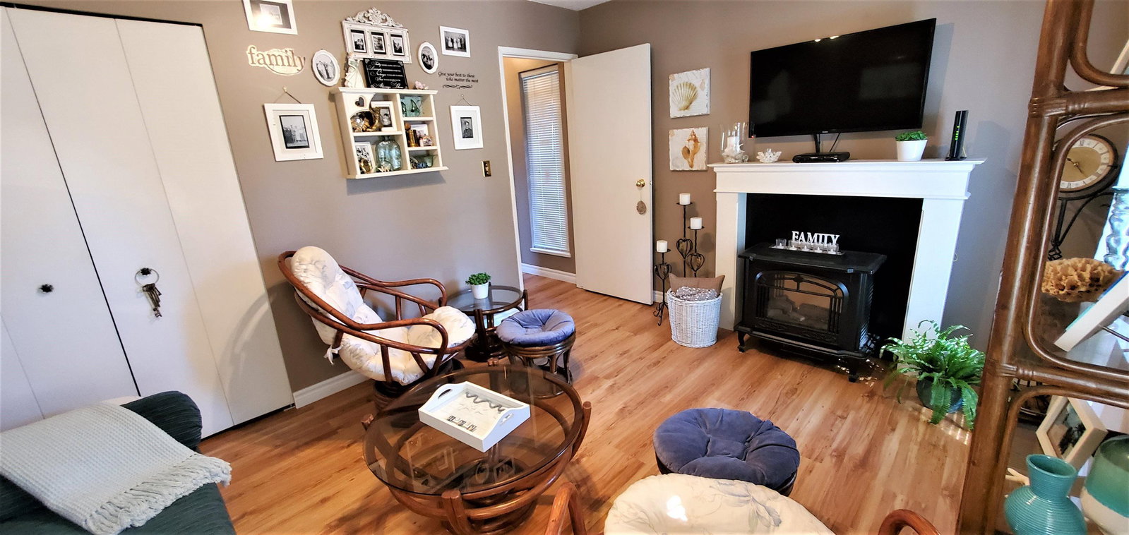 Listing Image 18