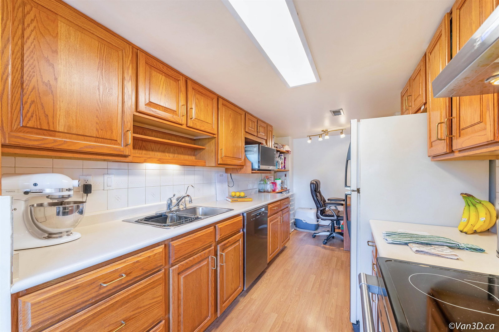 Listing Image 14