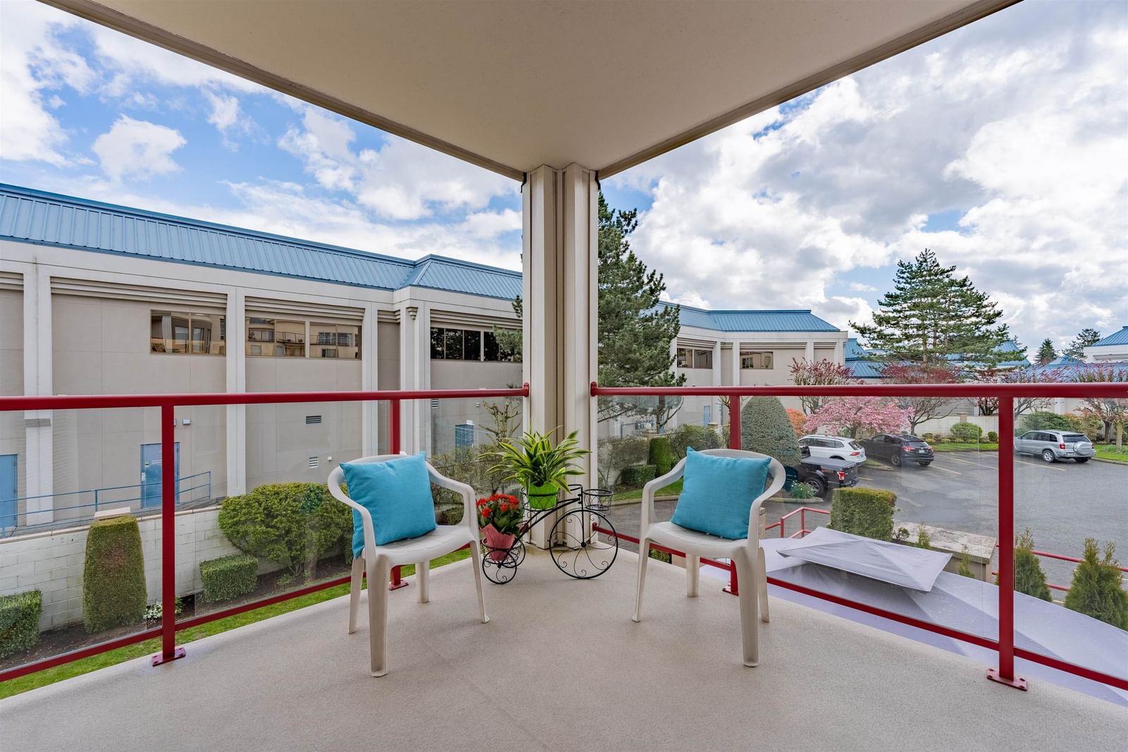 Listing Image 13