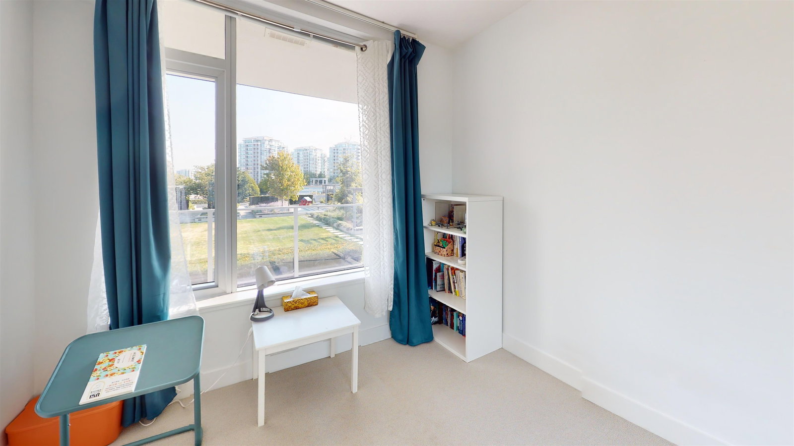Listing Image 9
