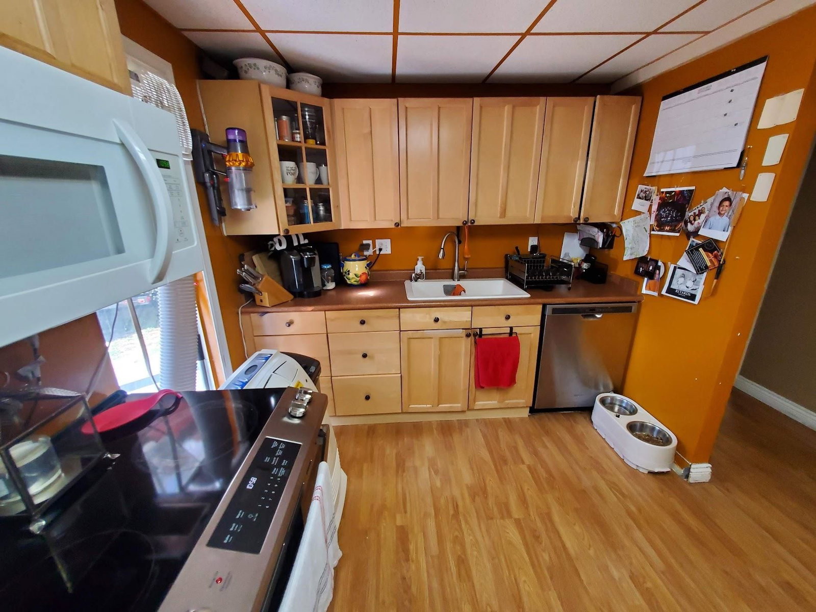 Listing Image 11