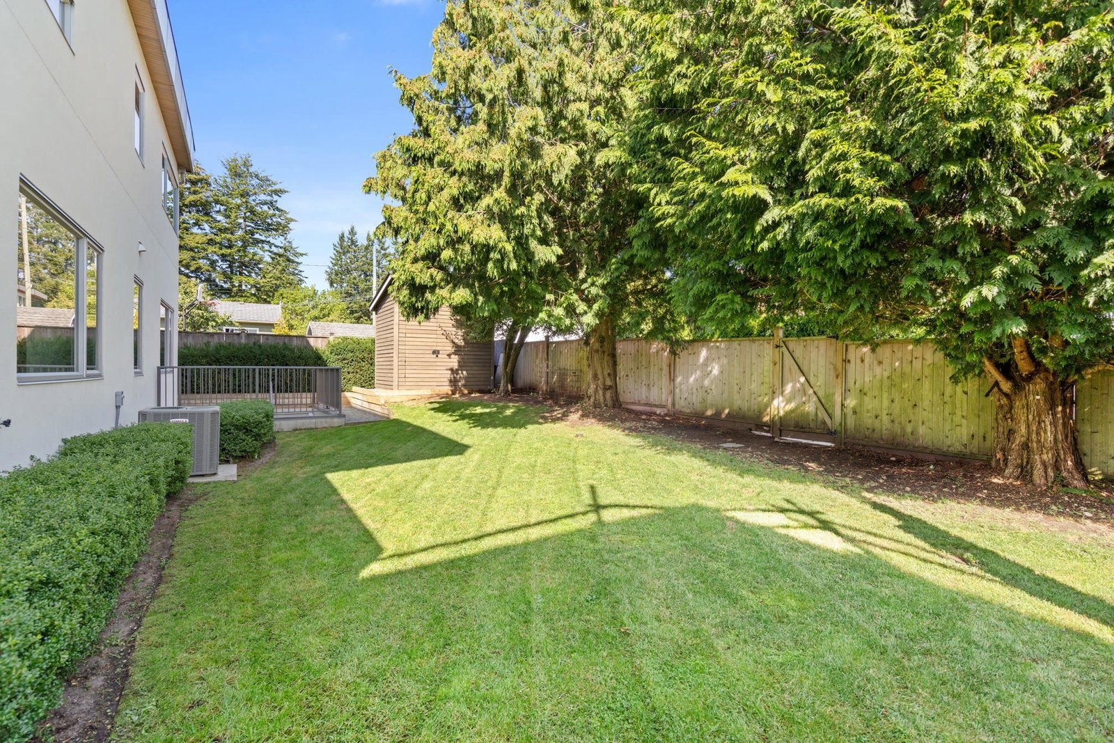 Listing Image 38