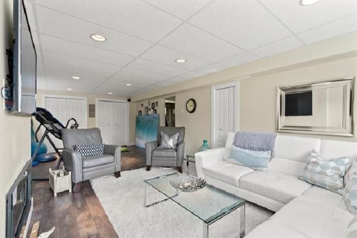 Listing Image 27