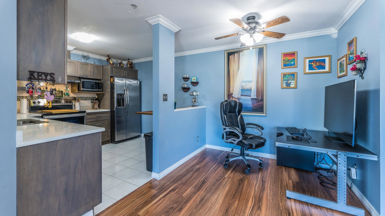 Listing Image 10