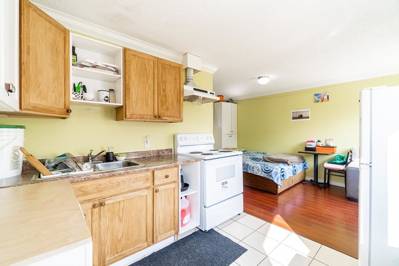 Listing Image 19