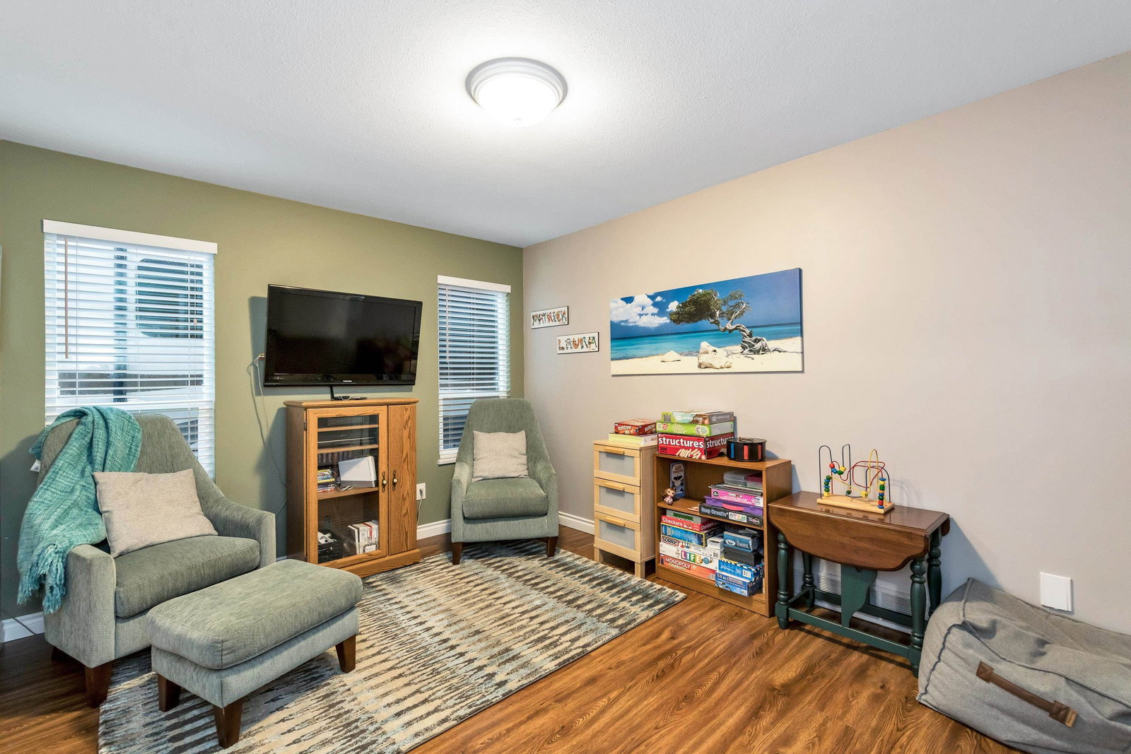 Listing Image 20